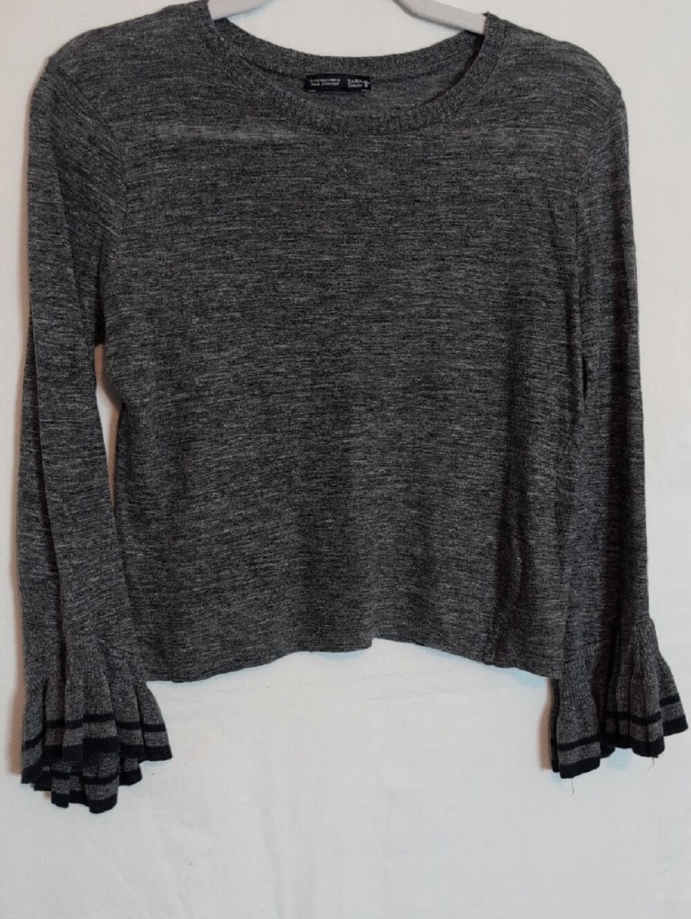 Zara Knit Heather Gray Crop Top with Flounce Sleeves Small